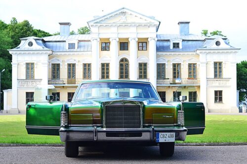 automobilio nuoma Lincoln